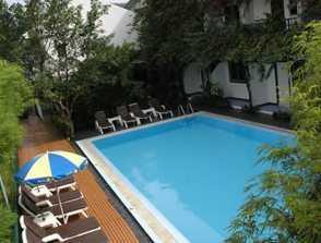 Kamala Beach Inn Пхукет Екстер'єр фото